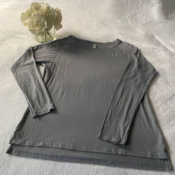 Under Armour women Tops/Shirt Size M - Picture 2 of 7